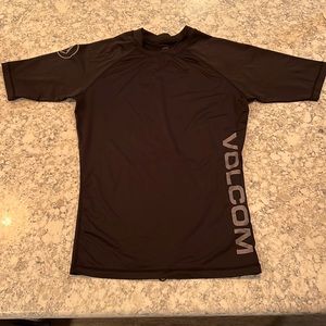 Volcom rashguard